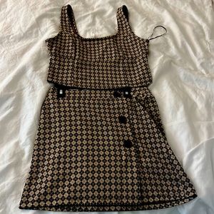 Lightly worn 2 piece skirt set